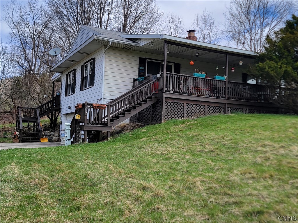 295 Vedder Road St. Johnsville, NY 13452 - Photo 3 of 33