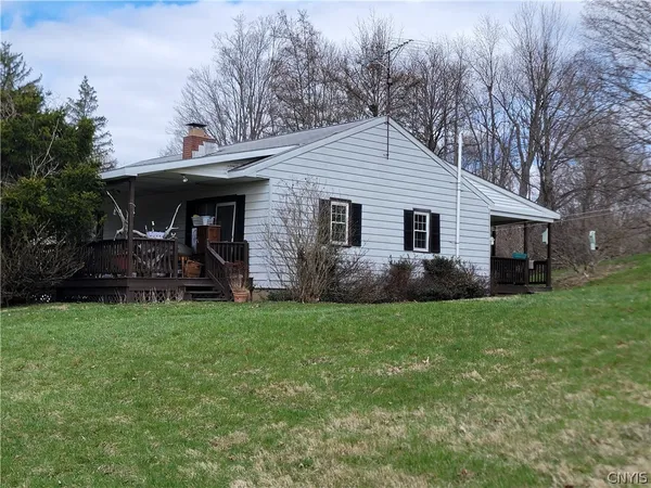 $265,000 | 295 Vedder Road, St. Johnsville, NY 13452