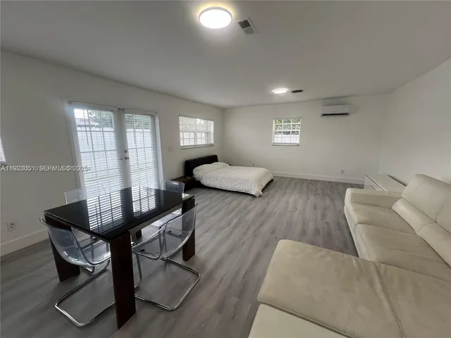 $1,600 | 19122 Northwest 36th Avenue, Unit B, Miami Gardens, FL 33056