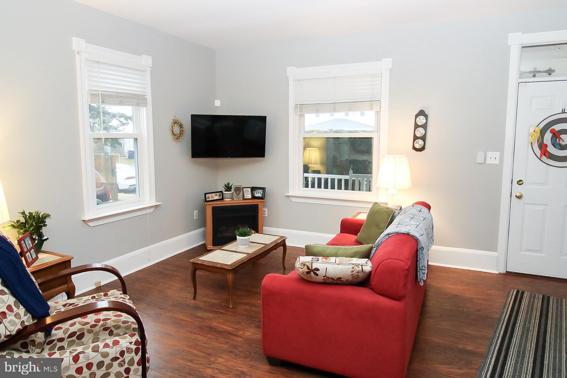 320 Walnut Street Delanco, NJ 08075 - Photo 3 of 22