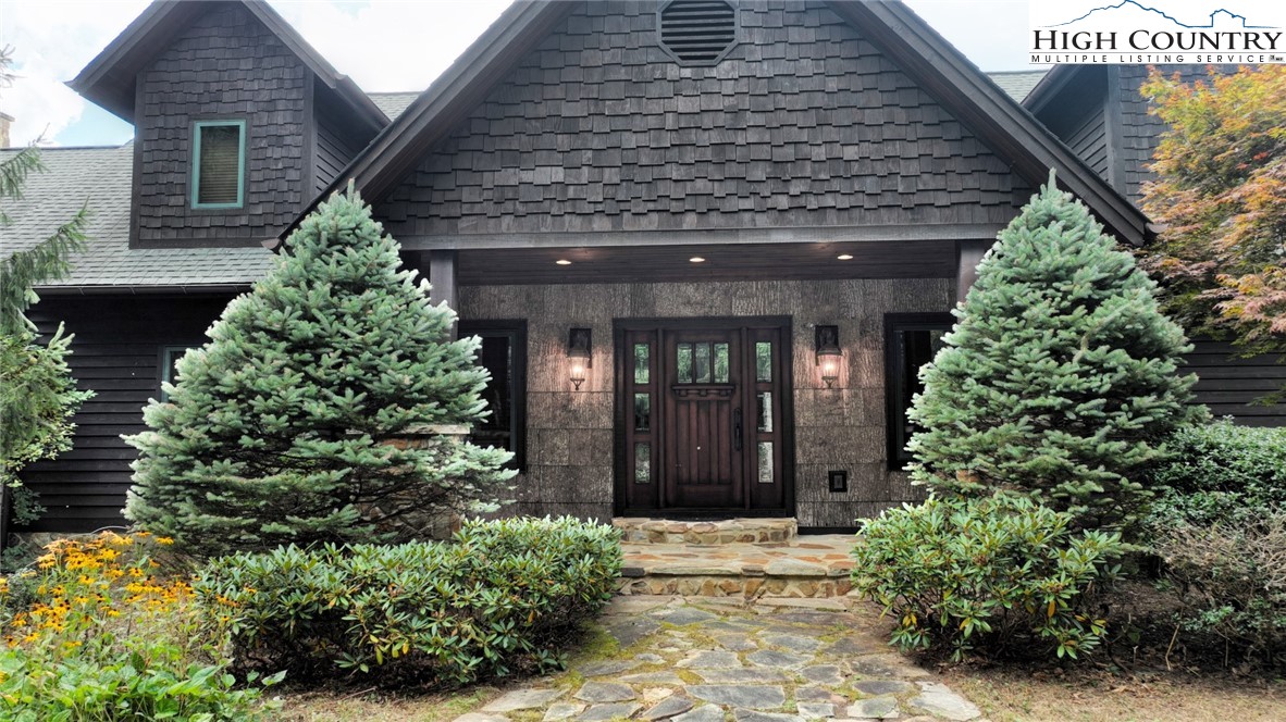 86 Tyneridge Road Banner Elk, NC 28604 - Photo 2 of 50