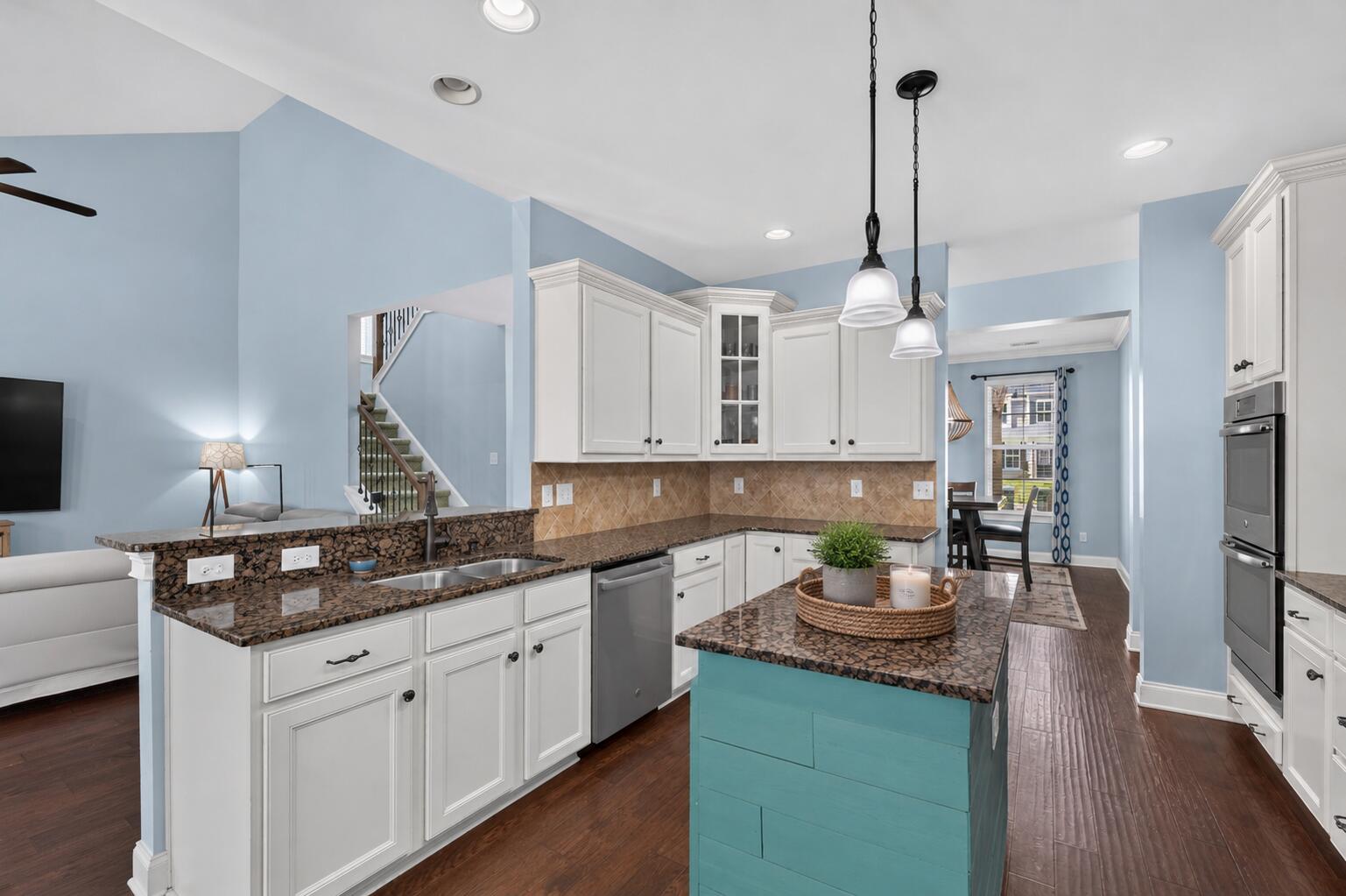 415 Spectrum Road Summerville, SC 29486 - Photo 11 of 49 IMG_6215