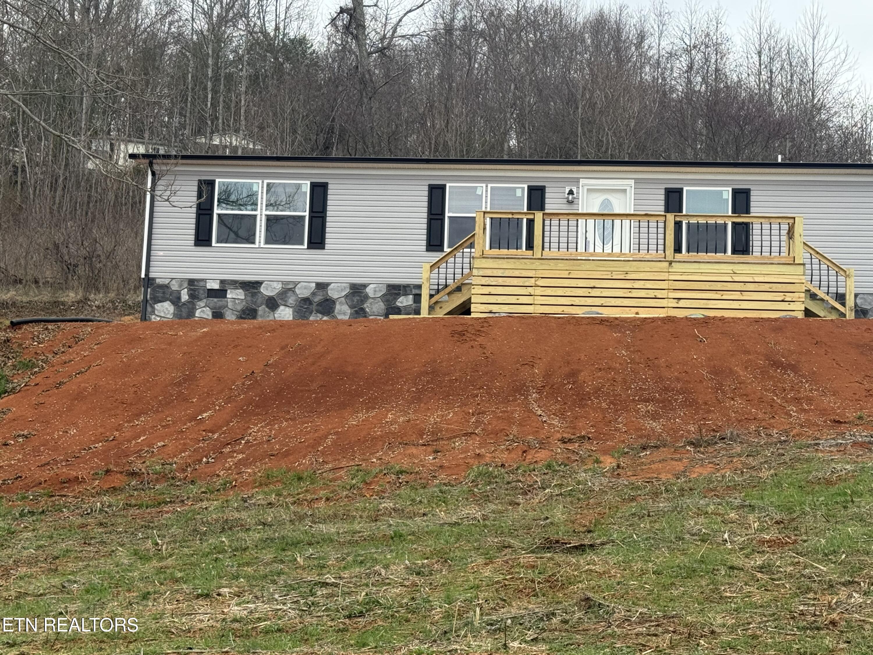 166 Alexander Xing Dr  