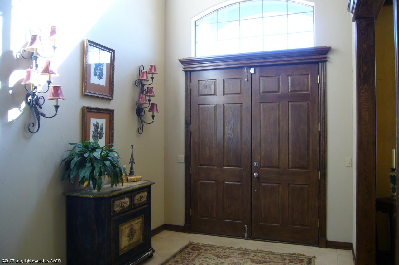 1401 Dowell Road Amarillo, TX 79124 - Photo 16 of 22 Foyer