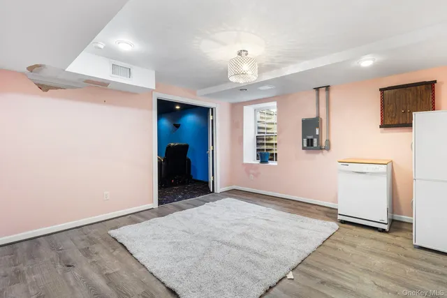 $951,000 | 51 Jordan Drive, Medford, NY 11763