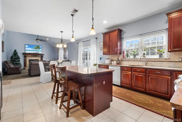 $951,000 | 51 Jordan Drive, Medford, NY 11763