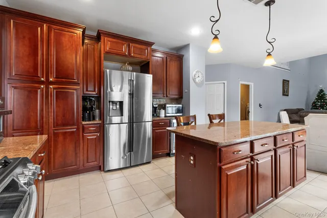 $951,000 | 51 Jordan Drive, Medford, NY 11763