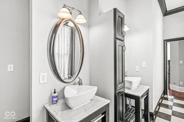 $4,500 | 331 North East Street, Indianapolis, IN 46202