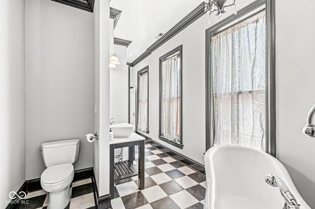 $4,500 | 331 North East Street, Indianapolis, IN 46202