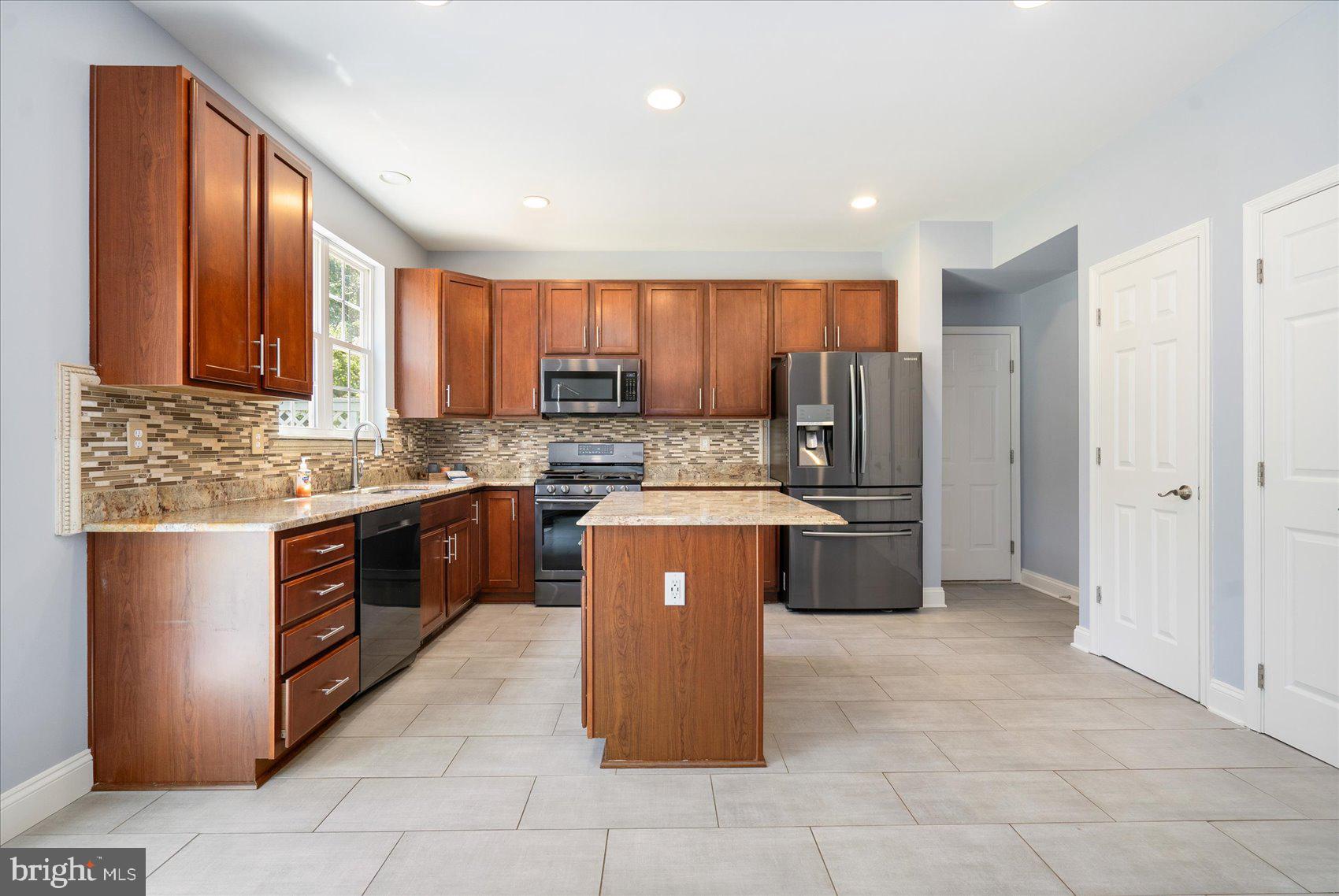 1637 Philadelphia Road Joppa, MD 21085 - Photo 8 of 41 Gallery Image 8