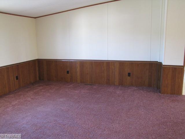 416 Bray Ford Road Dobson, NC 27017 - Photo 8 of 14 Living Room.