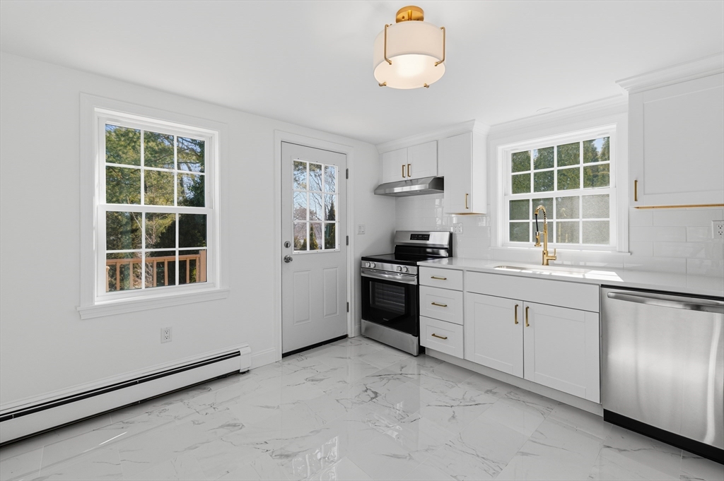 68 Reed Street Dedham, MA 02026 - Photo 9 of 36