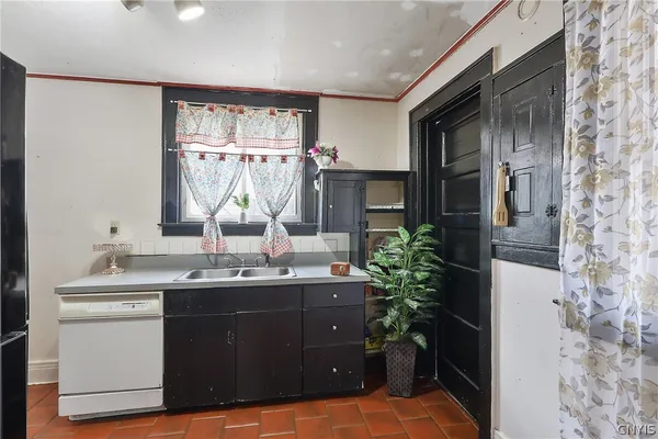 $165,000 | 508 Elm Street, Syracuse, NY 13203