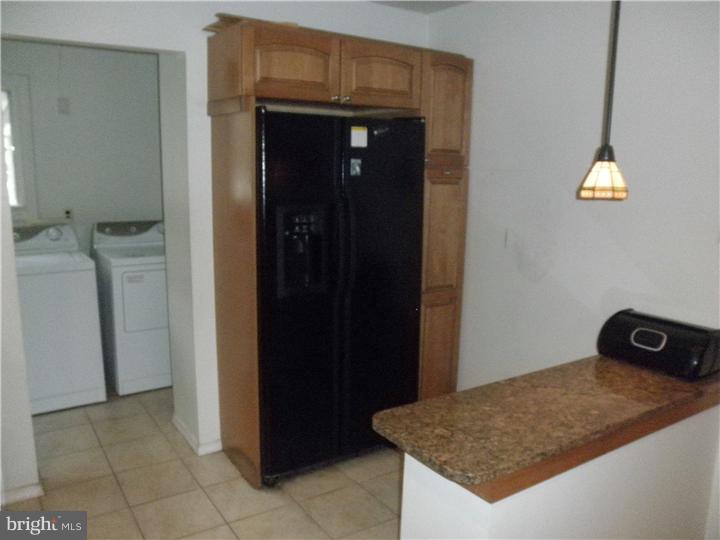 8804 Delphine Road Glenside, PA 19038 - Photo 9 of 25 Kitchen