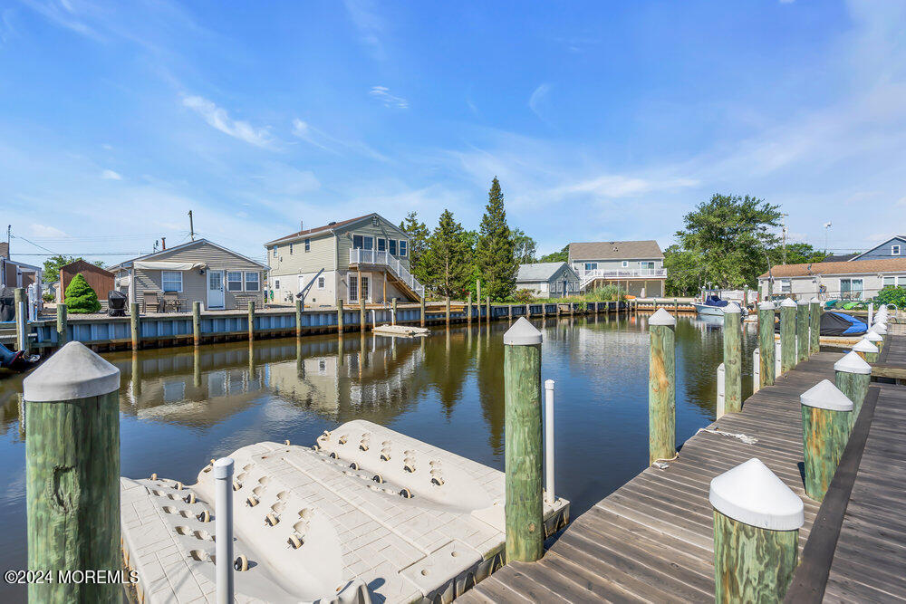 a view of a lake with houses