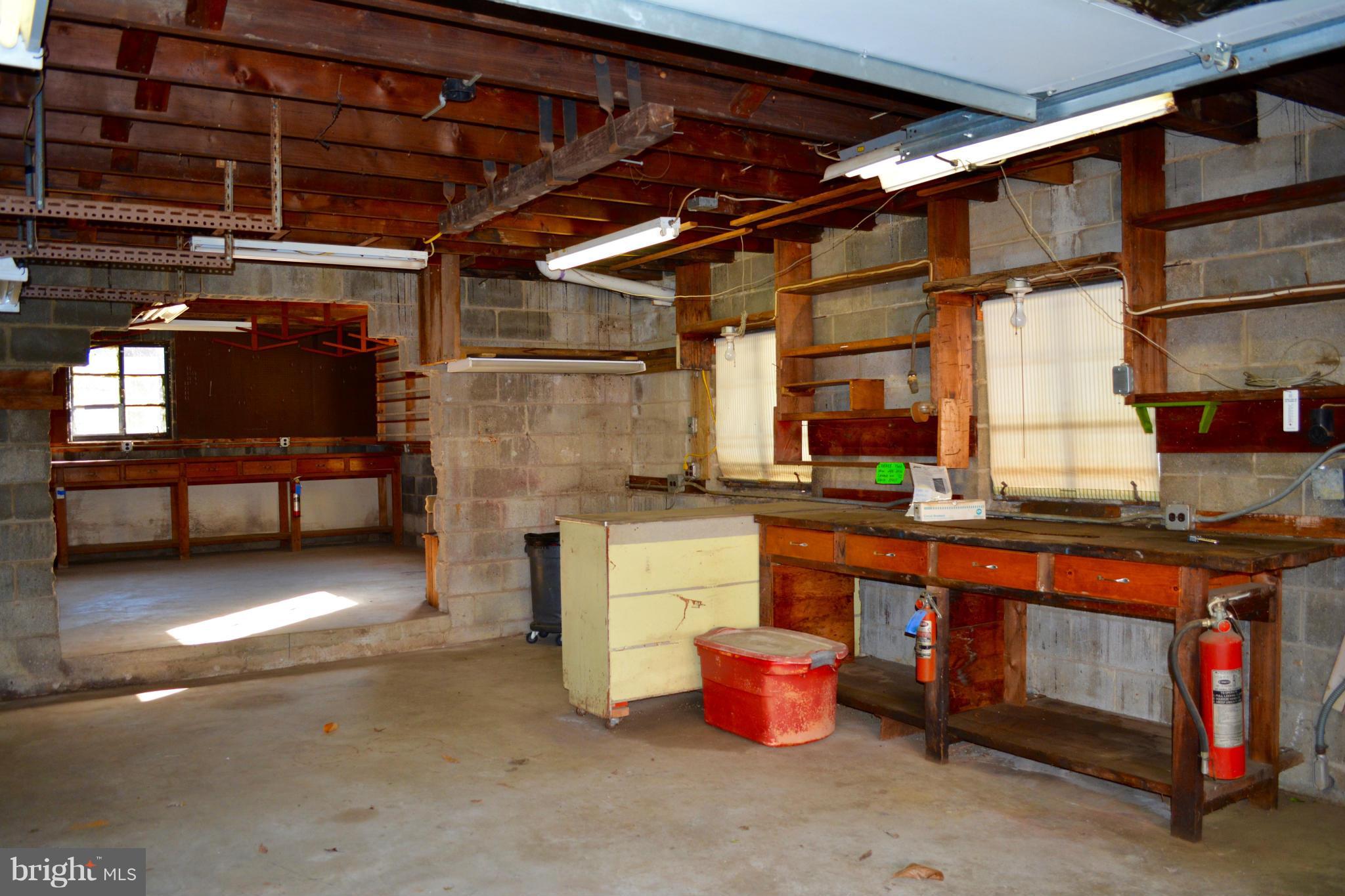 3811 Brightview Street Silver Spring, MD 20902 - Photo 20 of 30 View of work space inside garage