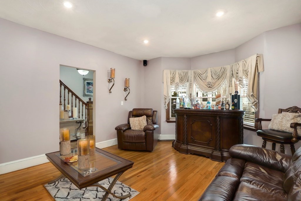 7 Hadwin Way Boston, MA 02131 - Photo 10 of 32 Gallery Image 10