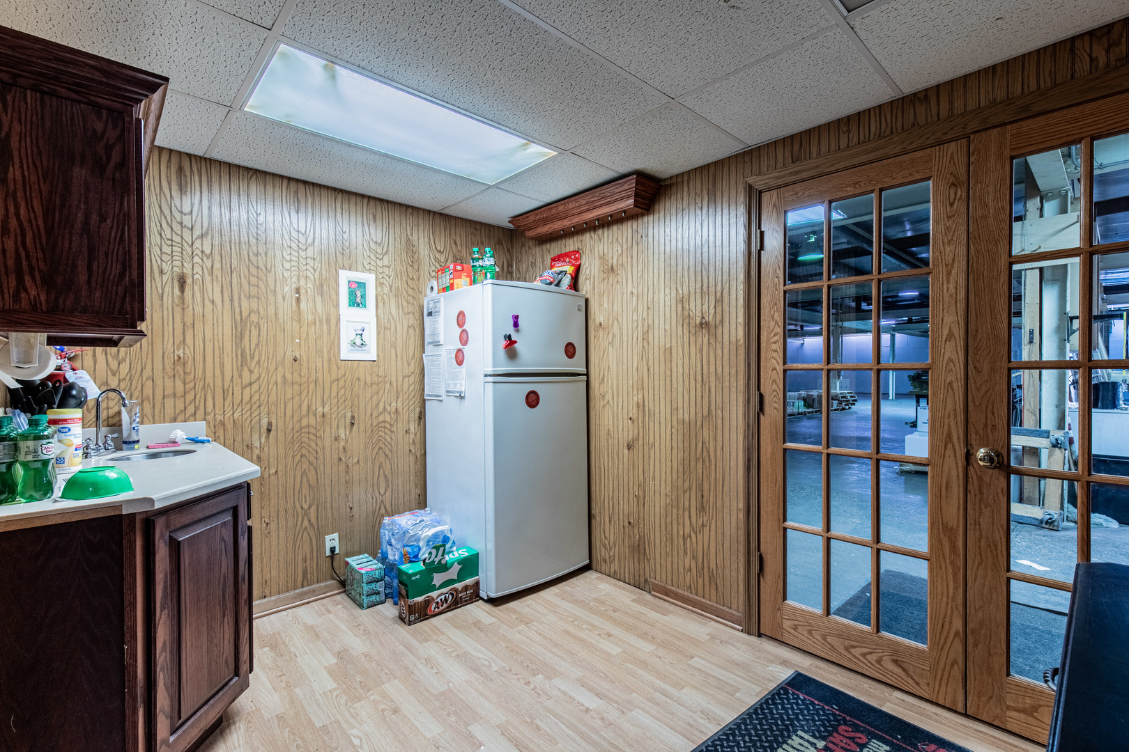 825 North Pleasant Street Princeton, IL 61356 - Photo 12 of 32 a kitchen with stainless steel appliances granite countertop a refrigerator and a sink