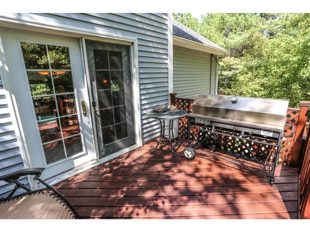 139 Goodhue Road Derry, NH 03038 - Photo 28 of 35