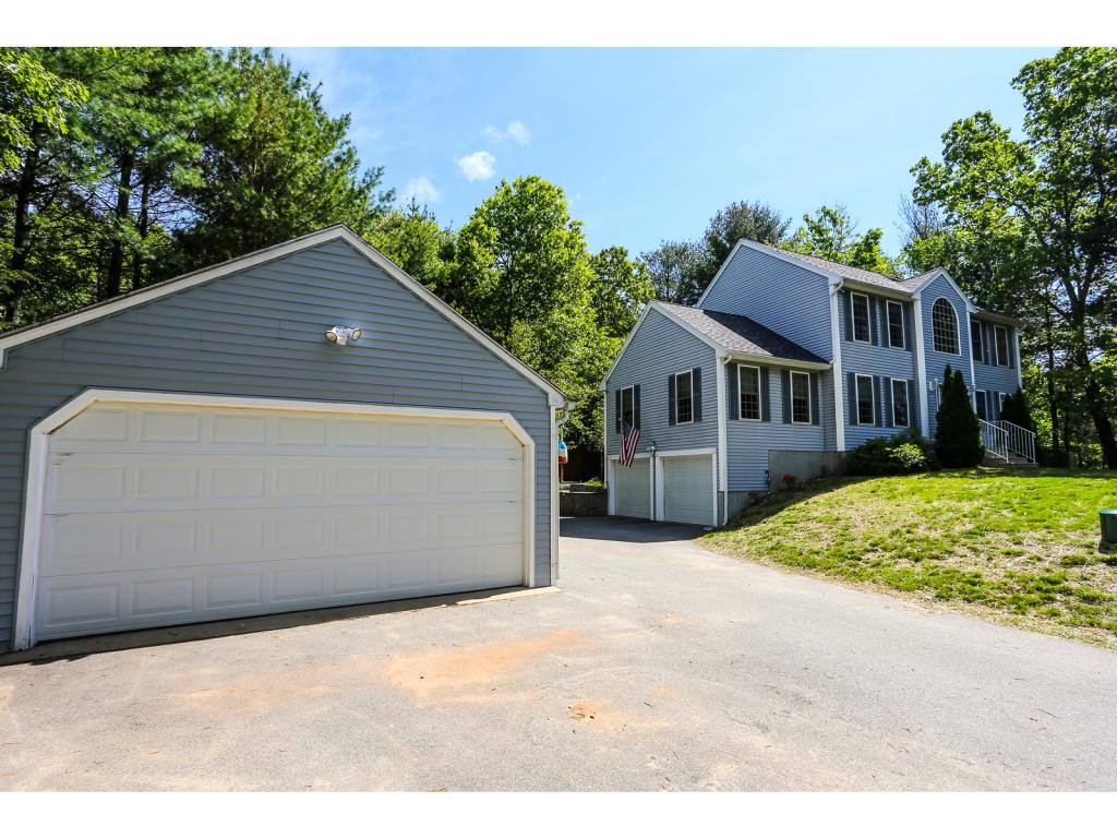 139 Goodhue Road Derry, NH 03038 - Photo 34 of 35