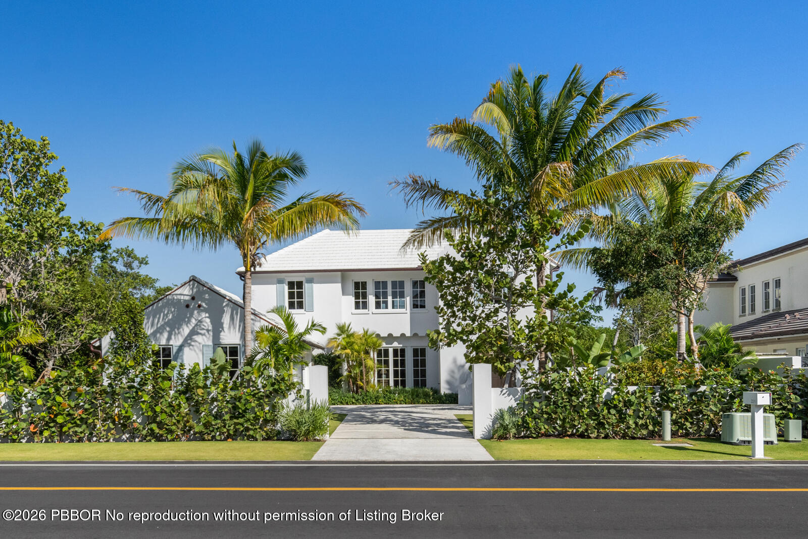 2219 Ibis Isle Road East Palm Beach, FL 33480 - Photo 2 of 64 Front Exterior