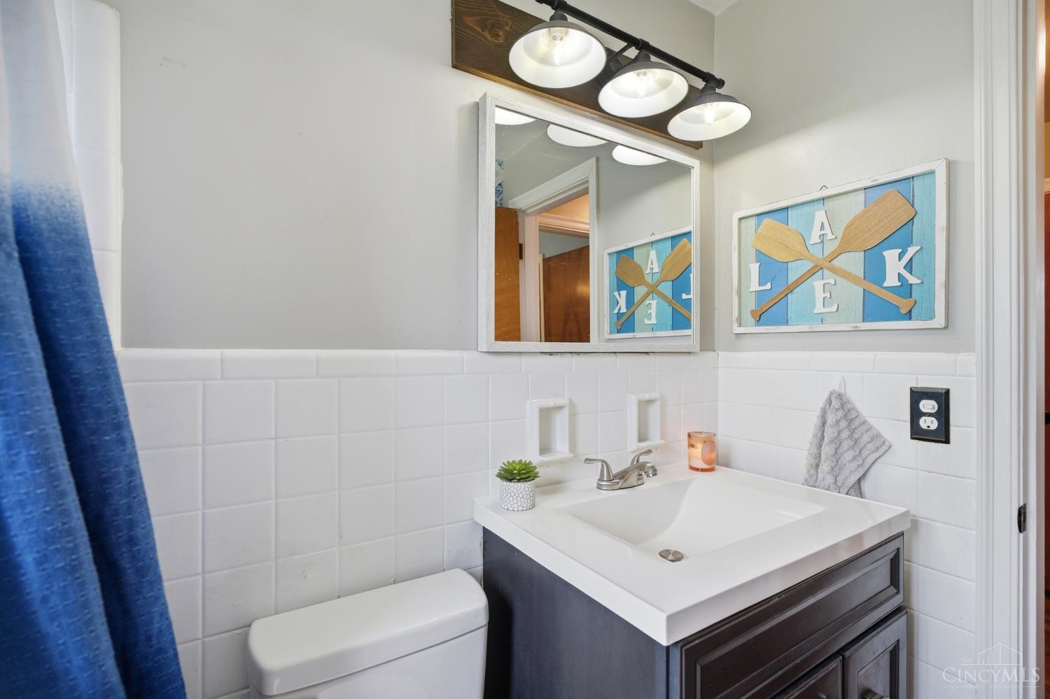 6027 Springdale Road Cincinnati, OH 45247 - Photo 15 of 25