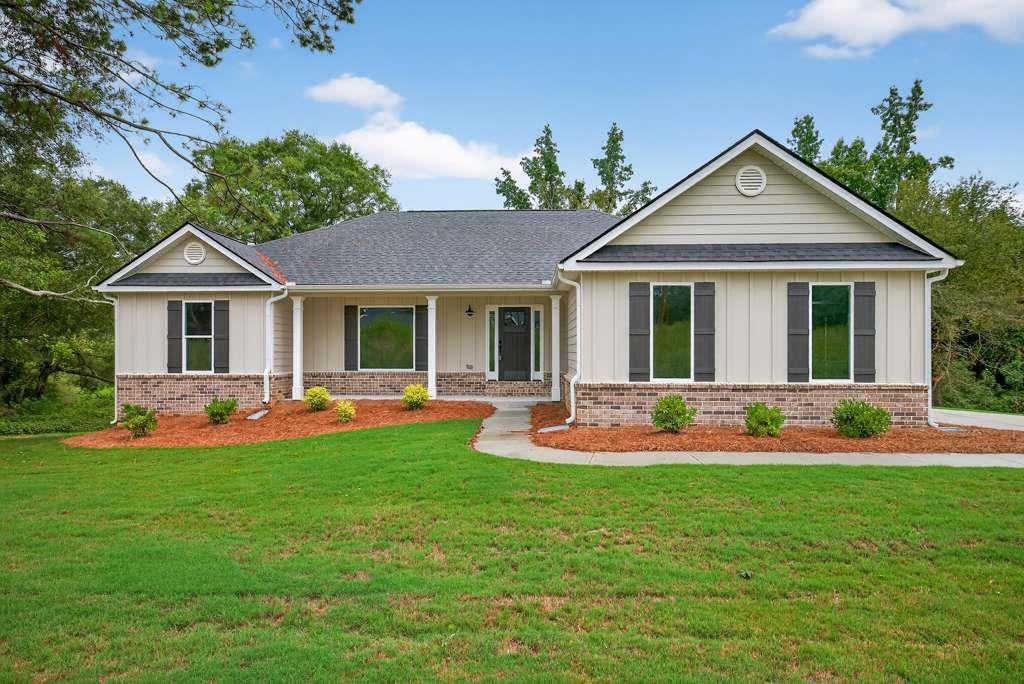 328 Advent Drive Winder, GA 30680 - Photo 2 of 45