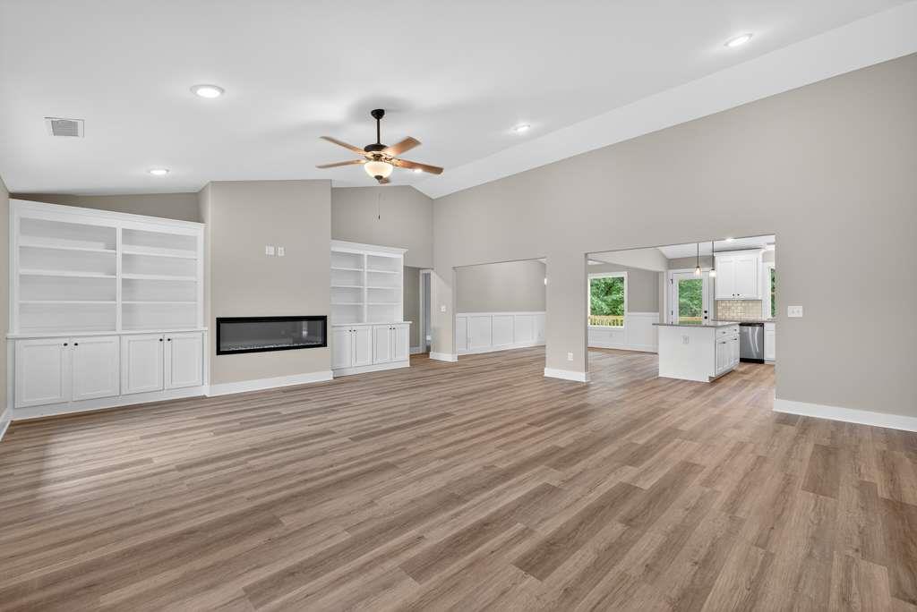 328 Advent Drive Winder, GA 30680 - Photo 7 of 45
