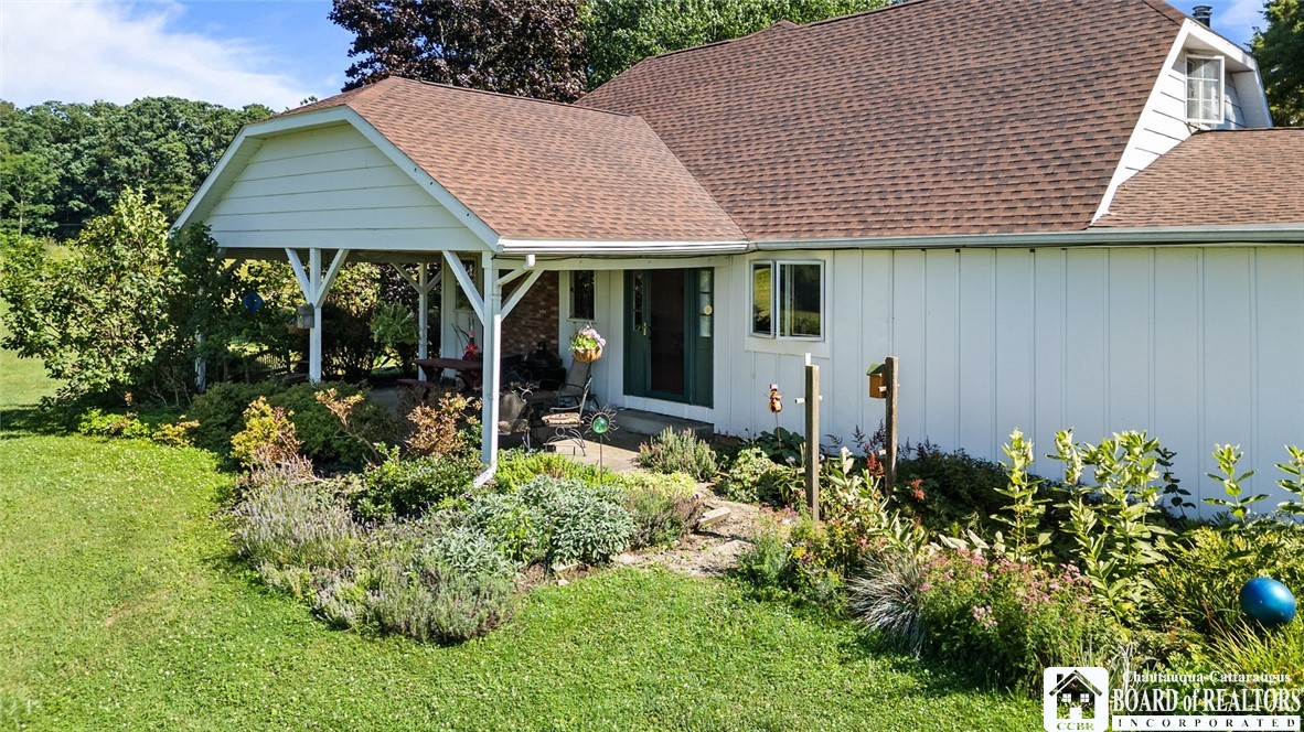 9159 Skinner Road Arkwright, NY 14063 - Photo 4 of 49 Gallery Image 4