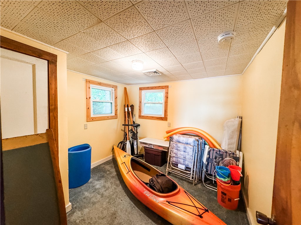 158 Pauchaug Trail Exeter, RI 02822 - Photo 8 of 20