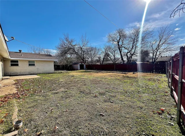 $1,995 | 725 Danish Drive, Grand Prairie, TX 75050