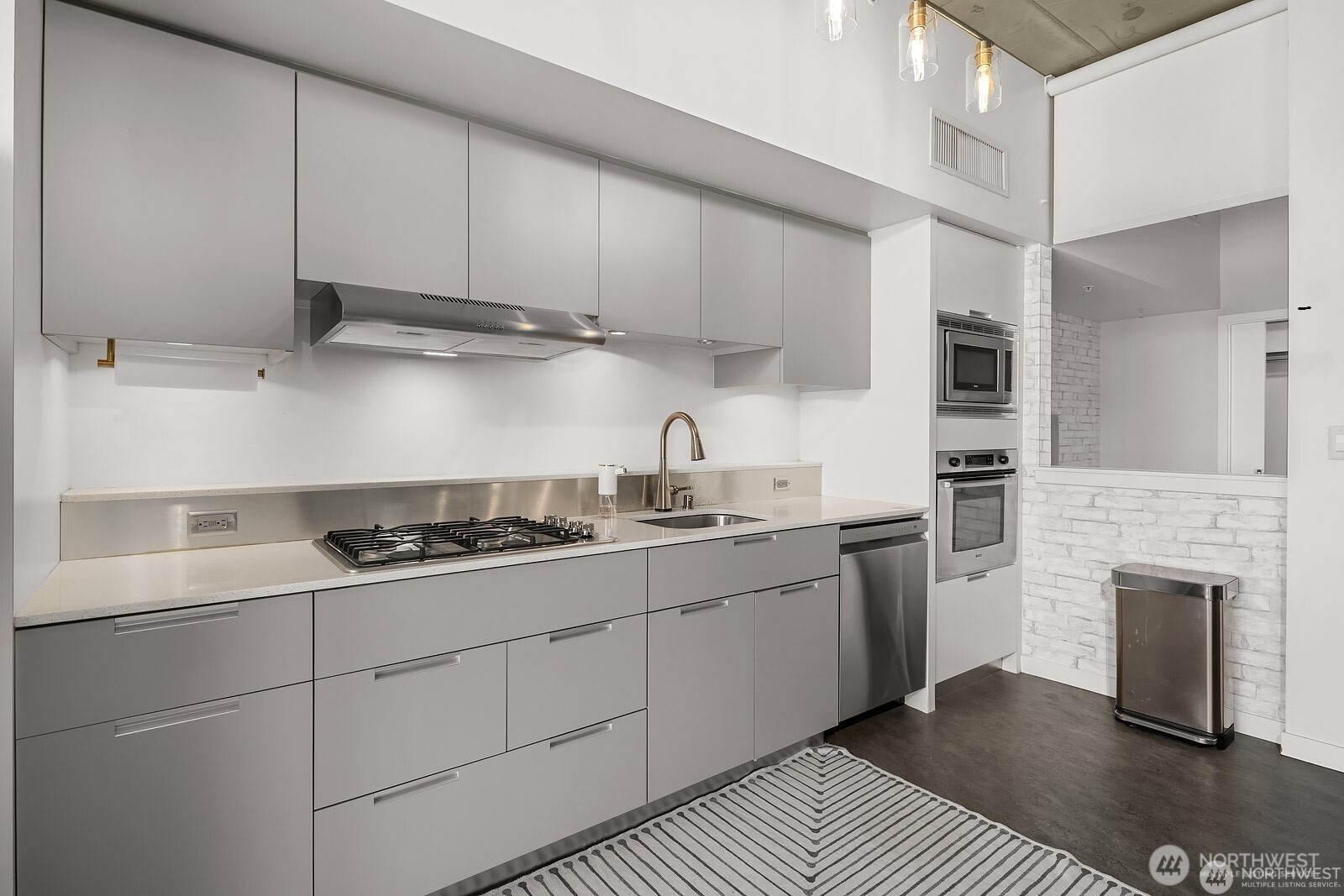 501 Roy Street, Unit T308 Seattle, WA 98109 - Photo 11 of 30