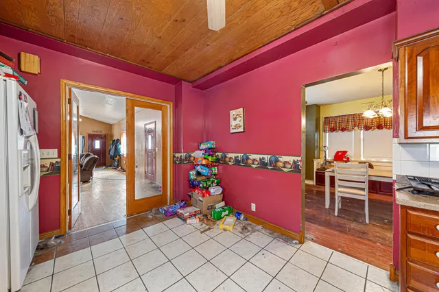 $255,000 | 1606 Greeley Avenue North, Glencoe, MN 55336