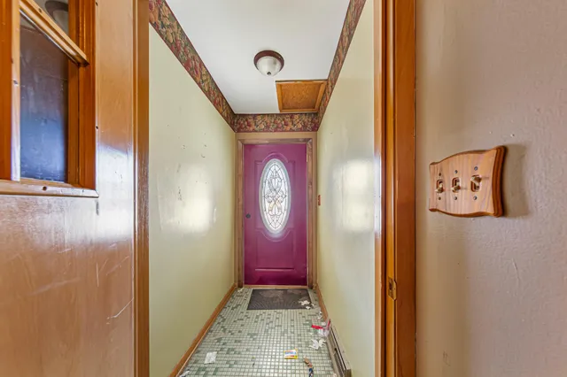 $255,000 | 1606 Greeley Avenue North, Glencoe, MN 55336