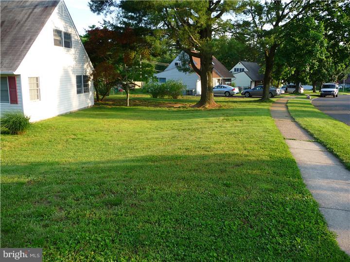 23 Uphill Road Levittown, PA 19056 - Photo 15 of 17 Gallery Image 15