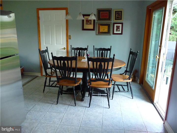 23 Uphill Road Levittown, PA 19056 - Photo 8 of 17 Gallery Image 8