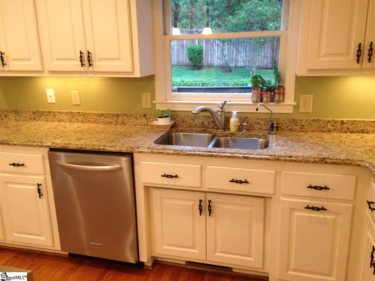 106 Water Mill Road Greer, SC 29650 - Photo 5 of 35 Gallery Image 5