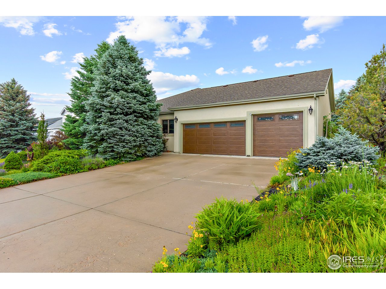 4258 Morning Glory Road Fort Collins, CO 80526 - Photo 25 of 36 Oversize 3-car garage!