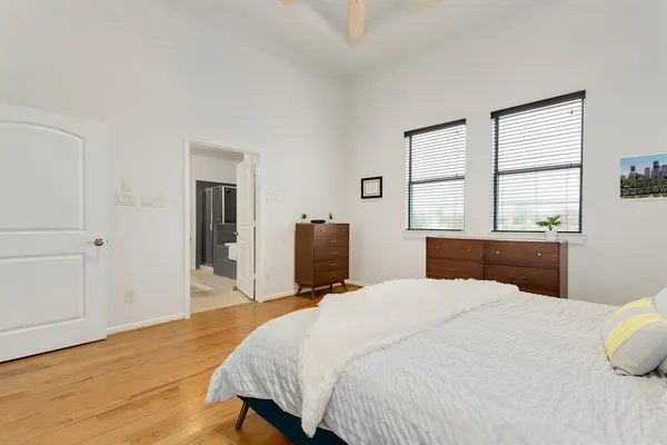 $2,800 | 1841 Radcliffe Street, Houston, TX 77007
