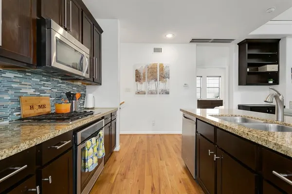 $2,800 | 1841 Radcliffe Street, Houston, TX 77007