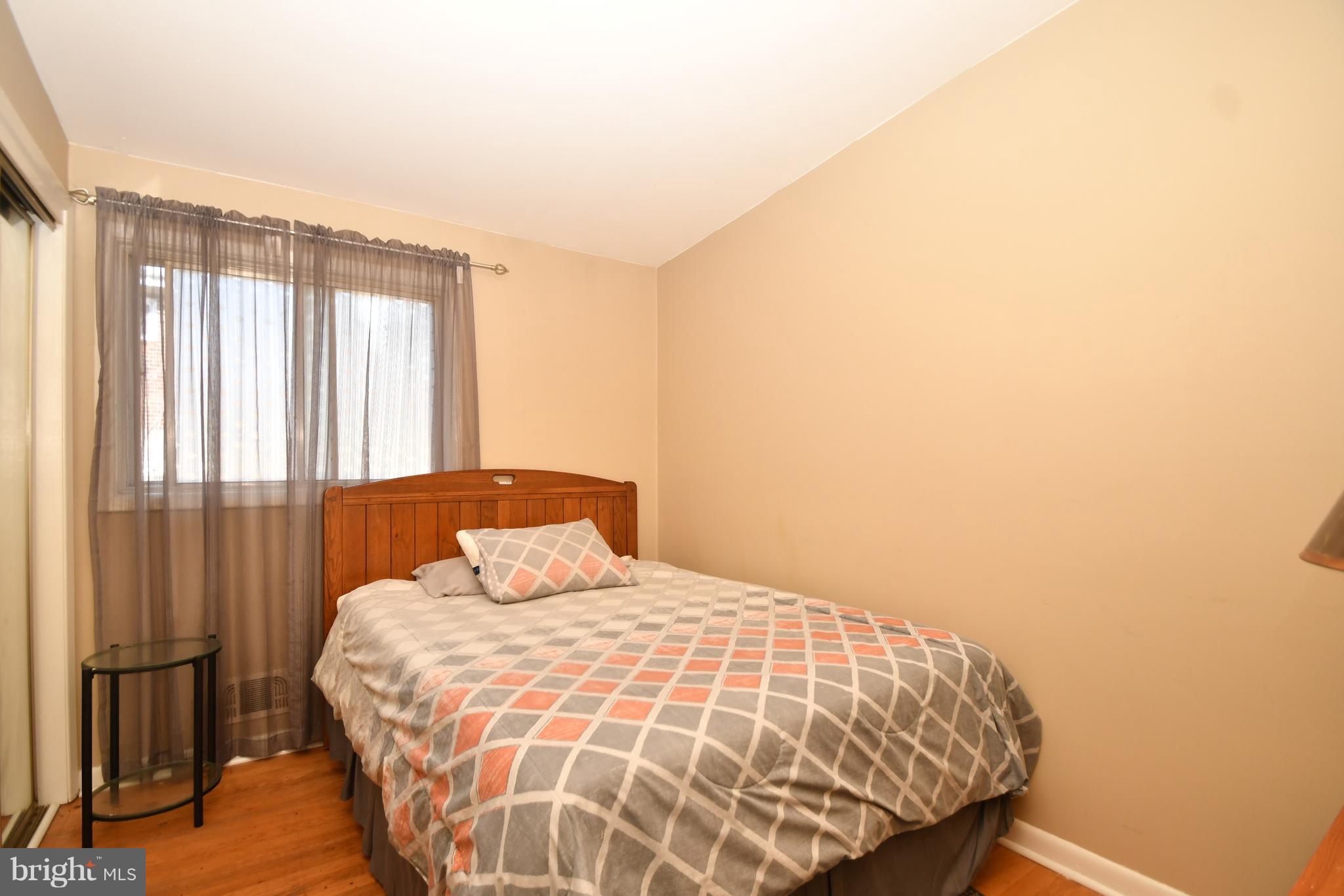 6823 Barnett Road Baltimore, MD 21239 - Photo 22 of 34 Bedroom 3