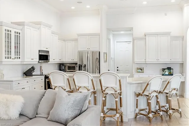 $1,345,000 | 4785 Kittiwake Court, Naples, FL 34119