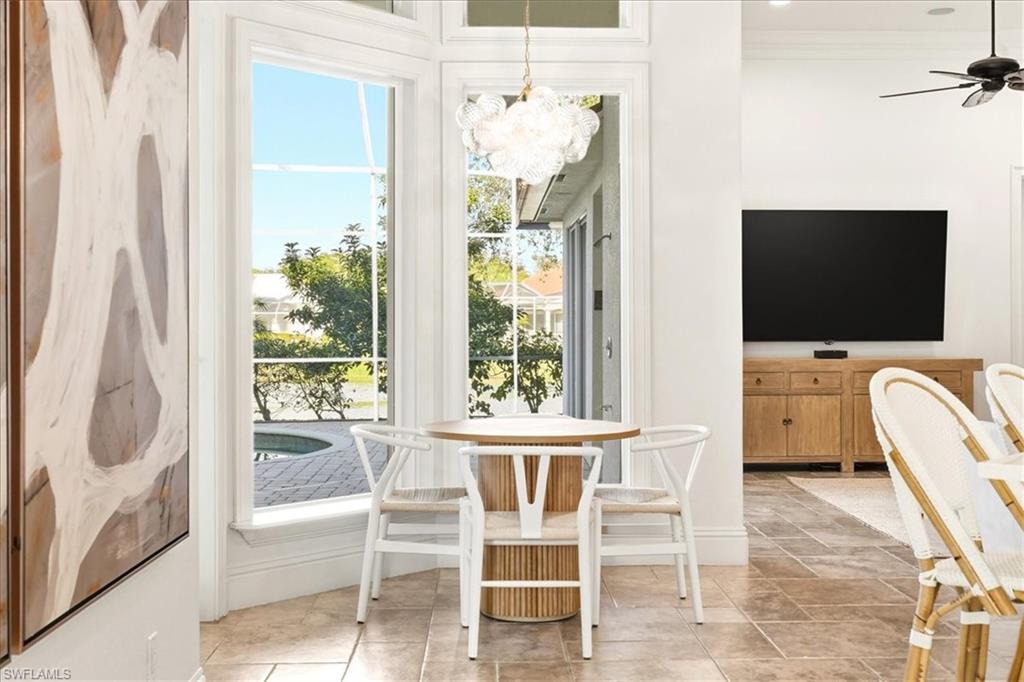 4785 Kittiwake Court Naples, FL 34119 - Photo 15 of 39