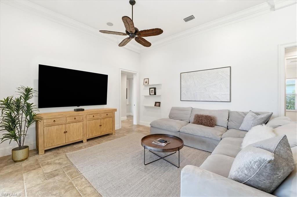 4785 Kittiwake Court Naples, FL 34119 - Photo 17 of 39