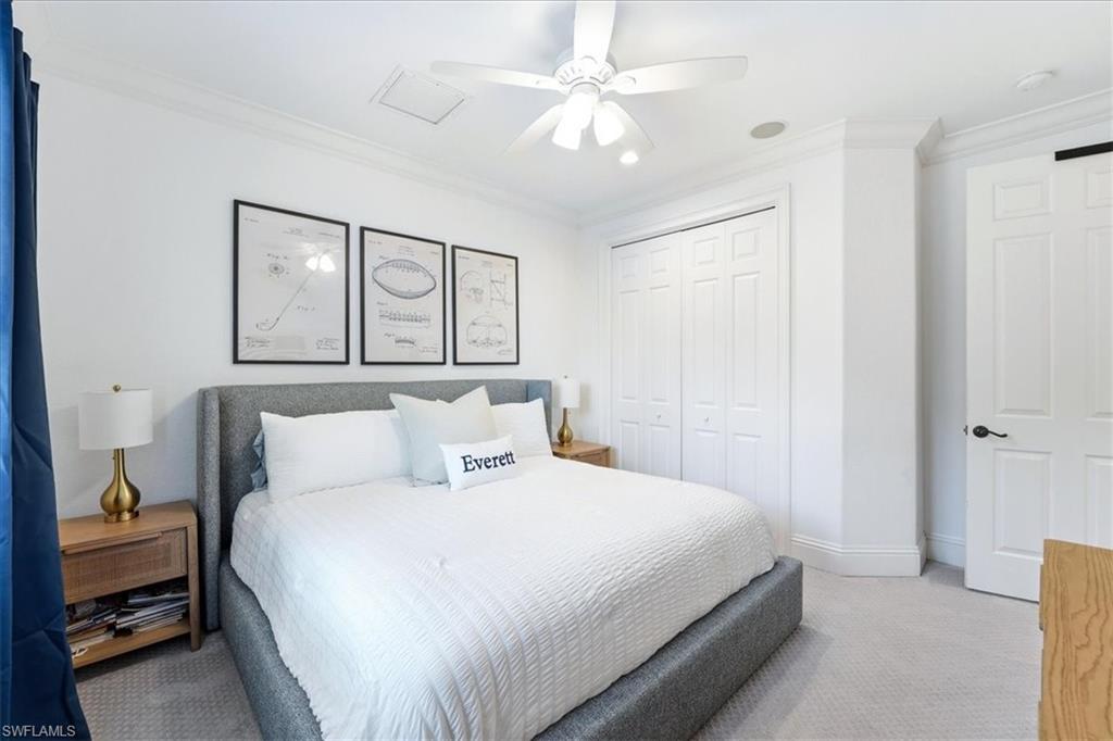 4785 Kittiwake Court Naples, FL 34119 - Photo 29 of 39