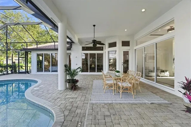 $1,345,000 | 4785 Kittiwake Court, Naples, FL 34119