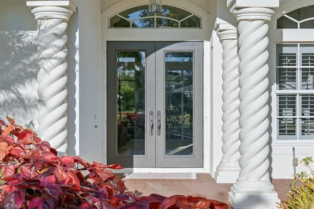 $1,345,000 | 4785 Kittiwake Court, Naples, FL 34119