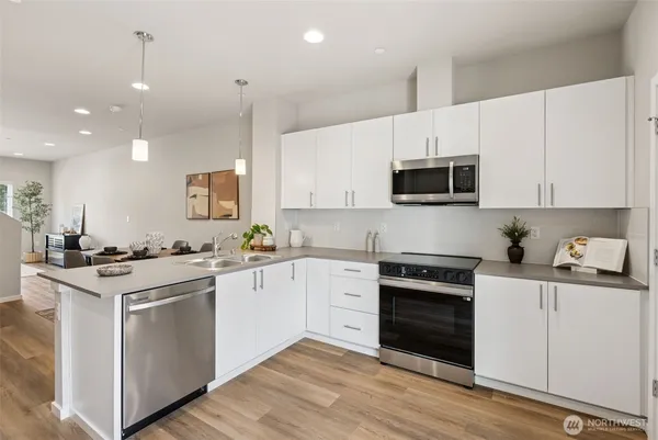 $2,745 | 26260 Dungeness Avenue Northeast, Kingston, WA 98346