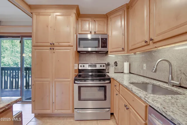 $1,219,000 | 4590 Vail Racquet Club Drive, Unit 9, Vail, CO 81657