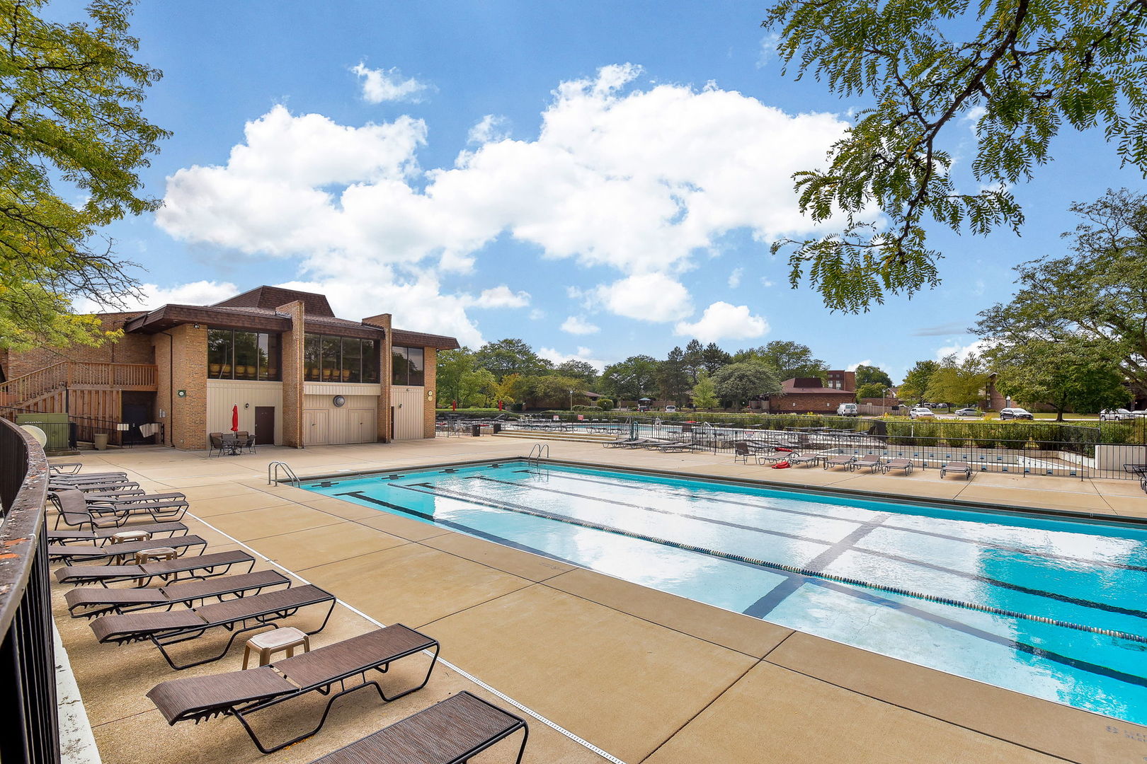 478 Raintree Court, Unit 2B Glen Ellyn, IL 60137 - Photo 14 of 16